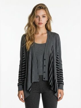 Line asymmetrical striped grey cardigan sweater